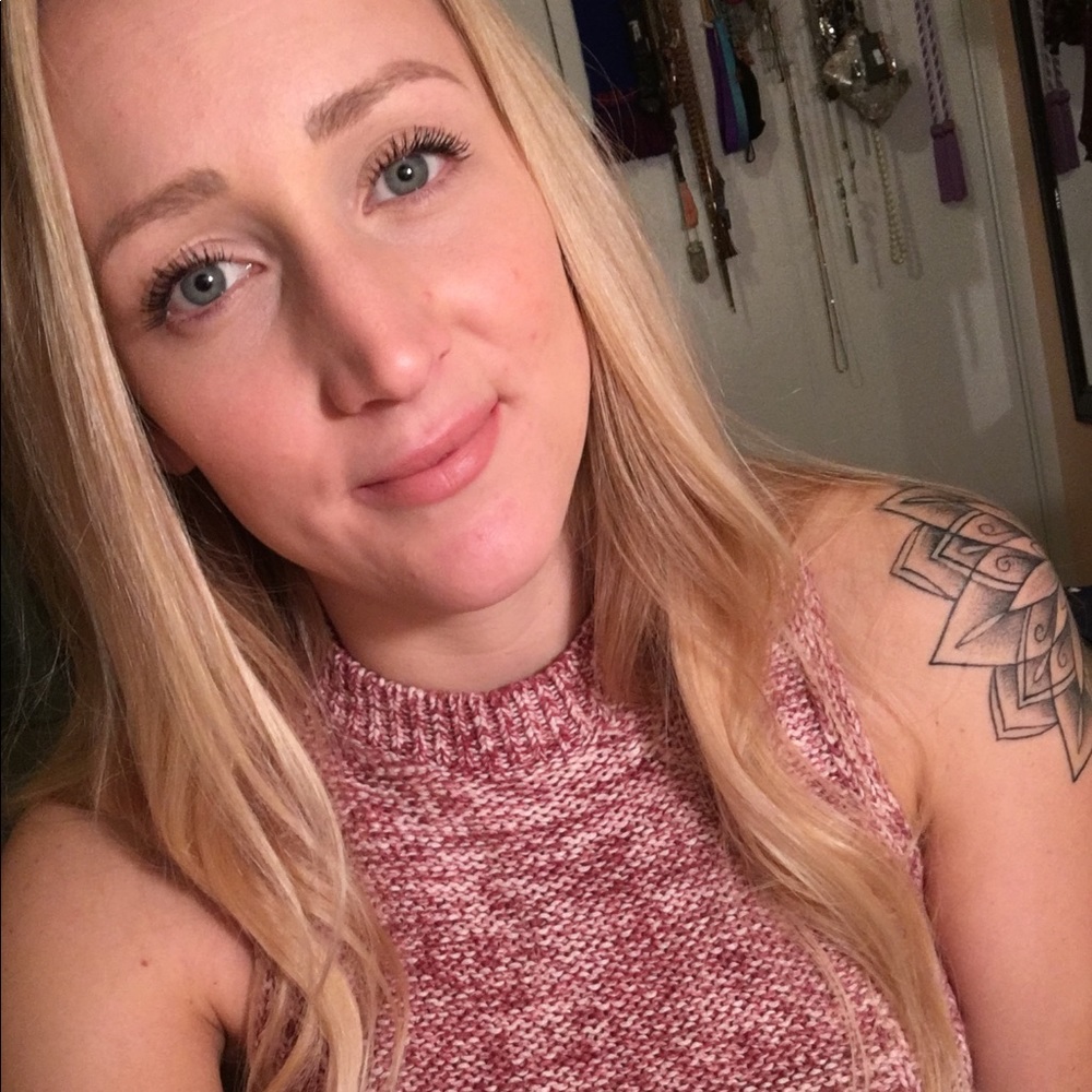 Meet your Posher, Allison